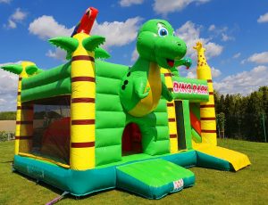 Dino Park Hüpfburg Center Rostock